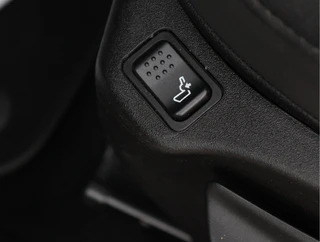 Jeep Renegade 1.4 MultiAir Night Eagle II Limited  | Org. NL | ACC | Carplay | 18'' / 27