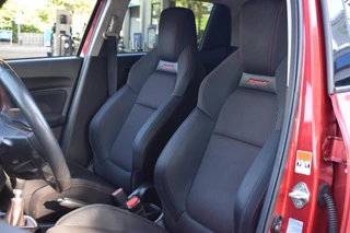 Suzuki Swift 1.4 Sport Smart Hybrid | Sportstoelen | Stoelverwarming | BSM | Adaptieve Cruise | 12 mnd BOVAG Garantie | Whatsapp 06-53188999 / 2
