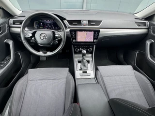 Skoda Superb Combi 1.4 TSI iV Style * AUTOMAAT * Trekhaak * Navigatiesysteem * Elektr. Kofferklep * / 4