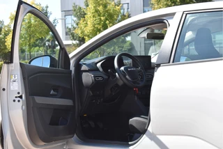 Dacia Sandero 1.0 TCe 90 Expression  | NL-Auto | 1e eigenaar | Carplay | Airco | Cruise Contr | DAB | Full LED | NAP / 13