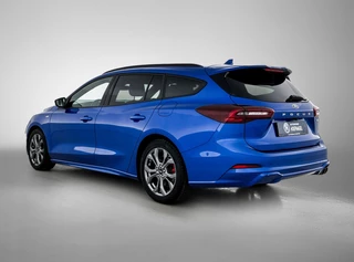 Ford Focus Wagon 1.0 EcoBoost Hybrid ST Line X | Camera | Stoelverwarming | Cruise Control | Leder | / 8