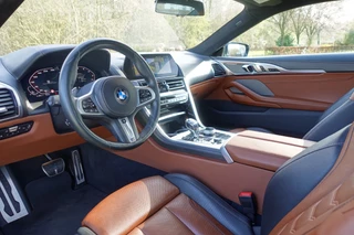 BMW 8 Serie M850i xDrive High Executive  | Carbon Core | Adaptive Cruise | Full Option! | / 26