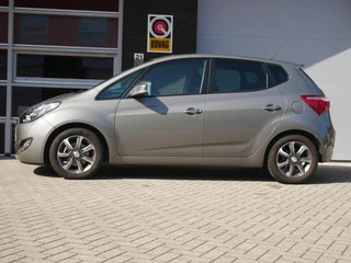 Hyundai ix20 1.6i Premium Camera| Cruise| Navi+BT / 2