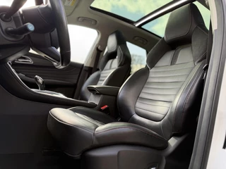 MG EHS 1.5 TGDI Luxury PHEV / 7