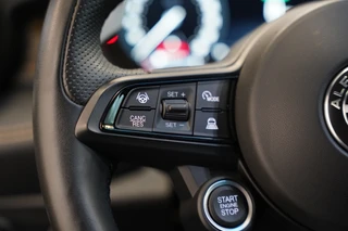 Alfa Romeo Tonale 1.5T Hybrid Sprint  ACC PDC 360 Camera Leder NAP! / 8