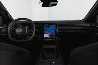 Renault Austral 1.2 E-Tech full hybrid 200 esprit Alpine  | 360 Camera | Elek. Stoelen | Winterpack | Dig. Cockpit | Adapt. Cruise | PDC | NAV+App. Connect | ECC | LM 20" | 9800 / 4