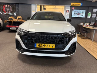 Audi Q8 60 TFSI e quattro Pro Line S Competition 489pk | Panoramadak | luchtvering | head-up | 360 camera | 22 inch / 10