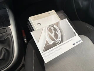Hyundai i10 1.0 Premium  CAMERA/CARPLAY/NAVI/CRUISE/CLIMA/PDC / 35