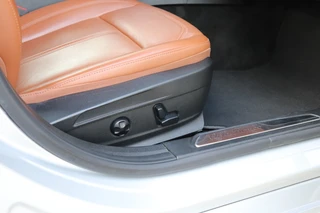 Alfa Romeo Giulia 2.0T SUPER AUT ORIG.NL/A.CarPlay/Ad.Cruise/Stuur&Stoelverw./18inch 114dkm! / 23