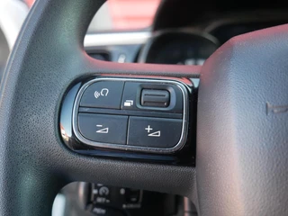 Citroen C3 1.2 PureTech Feel NL Auto| Nieuwe Riem!| 2e eigenaar| Dealer onderhouden / 7