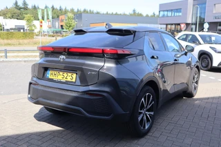 Toyota C-HR HYBRID 140 DYNAMIC ANDROID/APPLE AD-CRUISE PRIVACY-GLASS PARK-SENSOREN KEYLESS 18"LMV BLISS NL-AUTO / 7