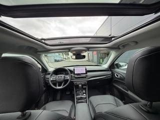 Jeep Compass 4xe 240 Plug-in Hybrid Electric Summit (Elektrisch Schuifdak - Leder incl verwarming/koeling/geheugen - Elektrische Klep - 360gr Camera - Adaptieve Cruise Controle - 19"- Keyless Entry - LED - 4x4) / 20