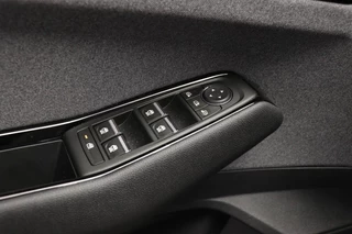 Renault Austral 1.2 mild hybrid advanced 130 evolution / 25