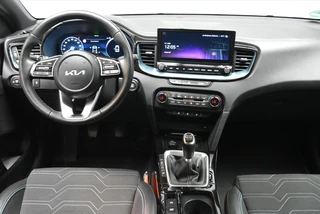 Kia Ceed 1.0 T-GDi 100pk Design Edition / 29