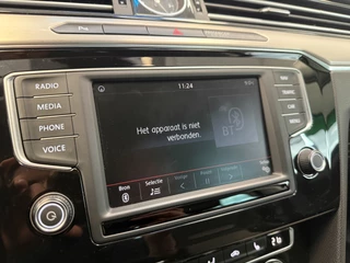 Volkswagen Passat Variant 1.4 TSI ACT Connected Series  R-line Carplay Navigatie 24 Maanden garantie* (Vraag naar de voorwaarden) / 19