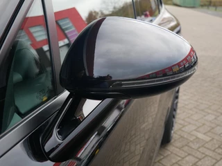Porsche Macan 2.0 FACELIFT| PANO| TREKHAAK| 21LM| Sport Chrono / 9