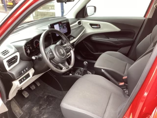 Suzuki SWIFT 1.2 Select Smart Hybrid / 9