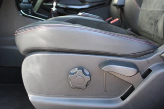 Ford EcoSport 1.0 EcoBoost ST-Line  | Winterpack | Navigatie | Keyless | B&O / 14