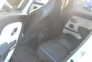 Renault Twingo 1.0 SCe 75pk Intens / 10
