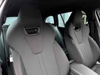 Skoda Octavia Combi 1.4 TSI iV PHEV Sportline Business | 98 % SOH | Trekhaak | NL-Auto | Winter Pack | Adaptive Cruise / 14