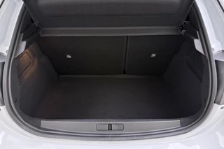 Opel Corsa 1.2 Turbo 145pk Automaat Hybrid GS | 8 jaar speciale Garantie | Navigatie | Adapt. Cruise control | Keyless | Climate control | Stoel- en stuurverwarming | Sportstoelen | Lichtmetalen velgen / 4