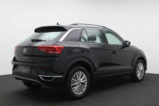 Volkswagen T-Roc 1.0 TSI Life Plus 110PK Adaptive Cruise | Climatronic | Adaptive Cruise | Carplay / 4