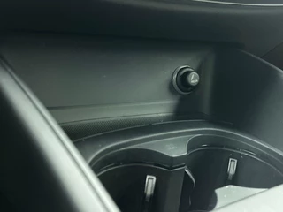 Audi A3 Limousine 40 TFSI Sport S Line Edition Automaat | Navigatie | Parkeersensoren / 14