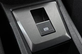 Opel Frontera Electric Edition 44 kWh Achteruitrijcamera Apple CarPlay SOH 100% / 34