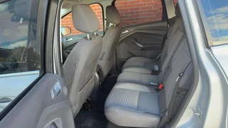 Ford C-Max 1.0 Titanium 125PK | Navigatie | Climate Control | Trekhaak | Hoge Instap / 7