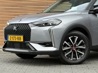 DS DS 3 1.2 PureTech Performance Line  Camera / Navigatie / Keyless / 12