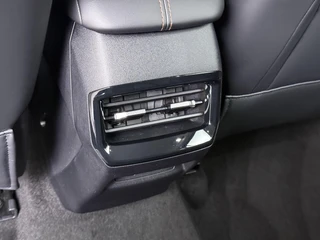MG MG HS PHEV 1.5 Luxury PLUG-IN HYBRIDE | 272 PK | NIEUWE AUTO | >1.000 KM TOTAAL BEREIK | 1E REGISTRATIE 03-2026 | 360° CAMERA | ELEKTRISCHE ACHTERKLEP | 7 JAAR MG GARANTIE T/M 2033 | APPLE CARPLAY | ANDROID AUTO | STOELVERWARMING | FULL LED | ELEKTRISCHE STOELEN / 25