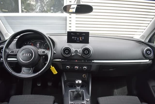Audi A3 1.4 TFSI AMBIT. PRO LINE 19 INCH / PDC / 23