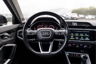 Audi Q3 35 TFSI Advanced edition Automaat | ACC | LED | Carplay / 8