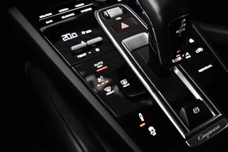 Porsche Cayenne Coupé 3.0 E-Hybrid Lightweight  | ACC | 22'' GT Design | Matrix PDLS+ | Carbon Dak | Luchtvering | 360 Camera | / 19