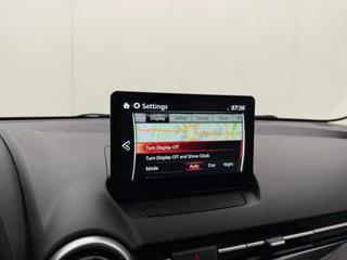 Mazda 2 1.5 e-SkyActiv-G 90 Centre-Line | Cruise control | CarPlay | Airco / 21