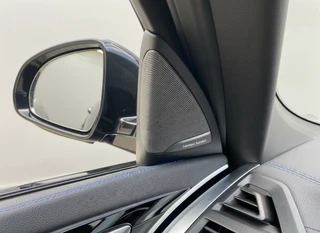 BMW iX3 M Sport High Executive 80 kWh | 1e eigenaar | dealer onderhouden | panoramadak | leder interieur | SOH accu 99.5% / 40