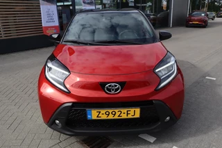 Toyota Aygo X PULSE / 11