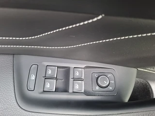 Volkswagen Passat Variant 1.4 TSI PHEV GTE * Panoramadak * Elek. Achterklep * Navigatiesysteem * 18 Inch Velgen * / 23