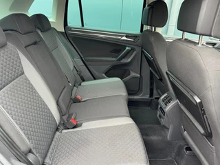 Volkswagen Tiguan 1.4 TSI Comfortline * Navigatie * Virtual Cockpit * Led * Lichtmetalen Velgen * / 25