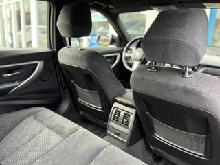 BMW 3 Serie 318i Executive M Sport I Navigatie I Trekhaak I Xenon I Dealer ond. I NL auto / 25