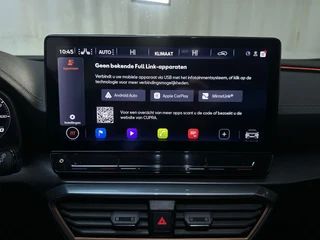 Cupra Formentor 1.5 TSI 150pk DSG Business Edition Camera Navigatie Adaptive Cruise Stoelverwarming / 24