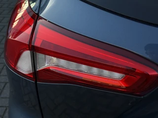 Ford Focus Wagon BWJ 2021 1.0 EcoBoost Hybrid 124 PK Active Business  FULL LED | HEAD-UP DISPLAY | ADAPTIVE CRUISE | CAMERA | CARPLAY + ANDROID | NAVI | CLIMA | LMV | PDC / 43