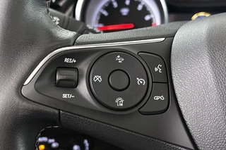 Opel Insignia Grand Sport 1.5 Turbo Business Executive Schuif-/Kanteldak Trekhaak Achteruitrijcamera / 30