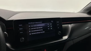 Skoda Scala 1.0 TSI Sport Business LM CRUISE CARPLAY ECC. / 41
