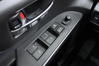 Suzuki S-Cross 1.4 Boosterjet Style Smart Hybrid 110pk | Navigatie | Climate Control | Cruise Control Adaptief | Camera | Trekhaak | Luxe bekleding | Stoelverwarming / 18