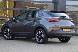 Opel Grandland X 1.2 Turbo Ultimate | Cruise | Airco | Trekhaak | Sensoren | LM Velgen / 34