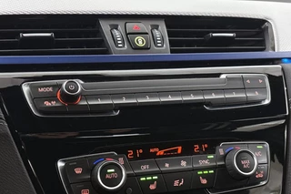 BMW X1 xDrive25e M Sport Sportstoelen Stoelverwarming Apple CarPlay LED / 47