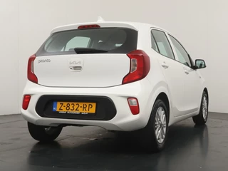 Kia Picanto 1.0 DPi DynamicLine  - Airco - Lichtmetalen velgen - Camera - AppleCarplay - Android Auto Fabrieksgarantie tot 06-2031 of 150.000km / 8