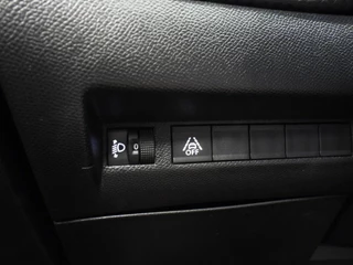 Peugeot 2008 1.2 PureTech 130PK Allure Pack NAVI/CAMERA/CLIMA/LED/17"LMV! / 20