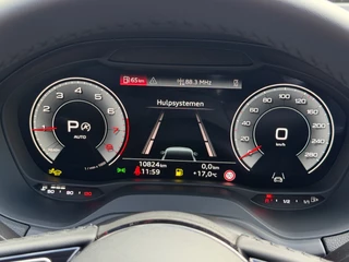 Audi Q2 35 TFSI 150pk S-tronic S-line Camera | Carplay | Adap. Cruise | Rijklaar incl. garantie / 15